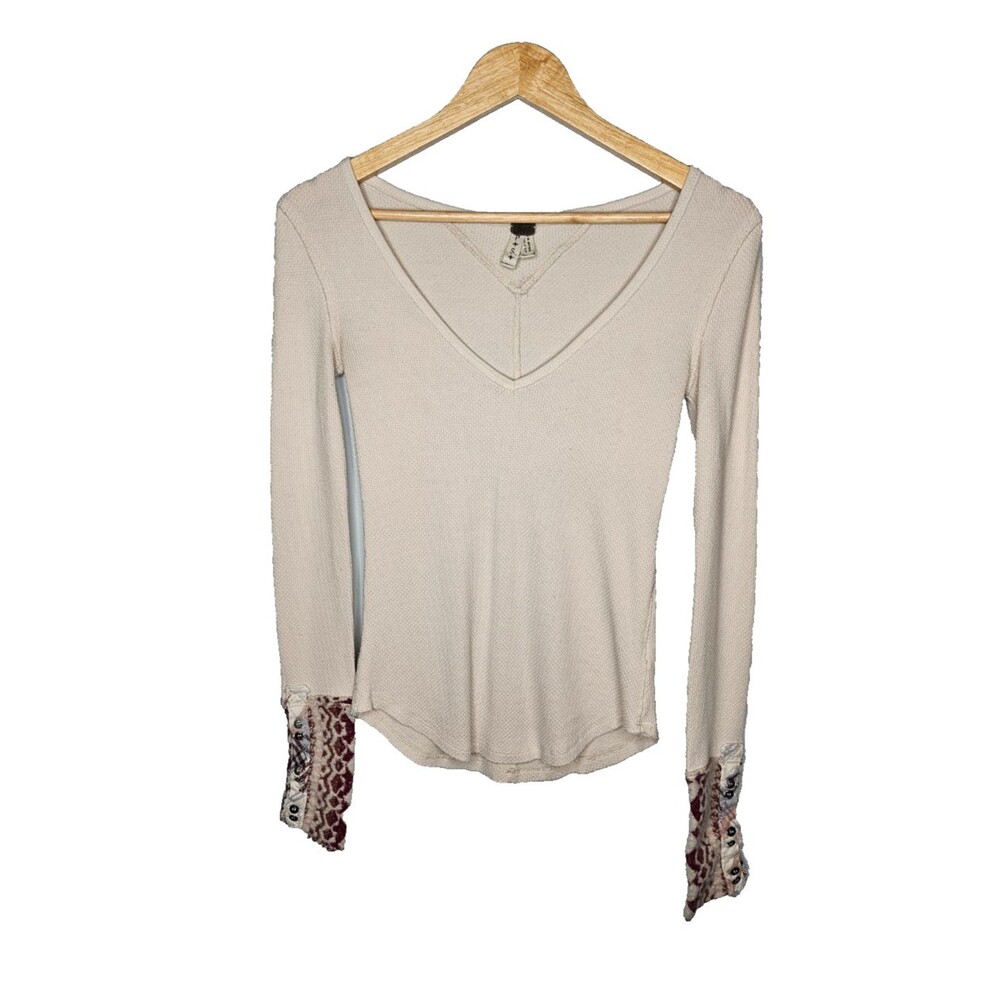 FREE PEOPLE Waffle Knit Thermal Top Small Embroidered Sleeves V-Neck Cream